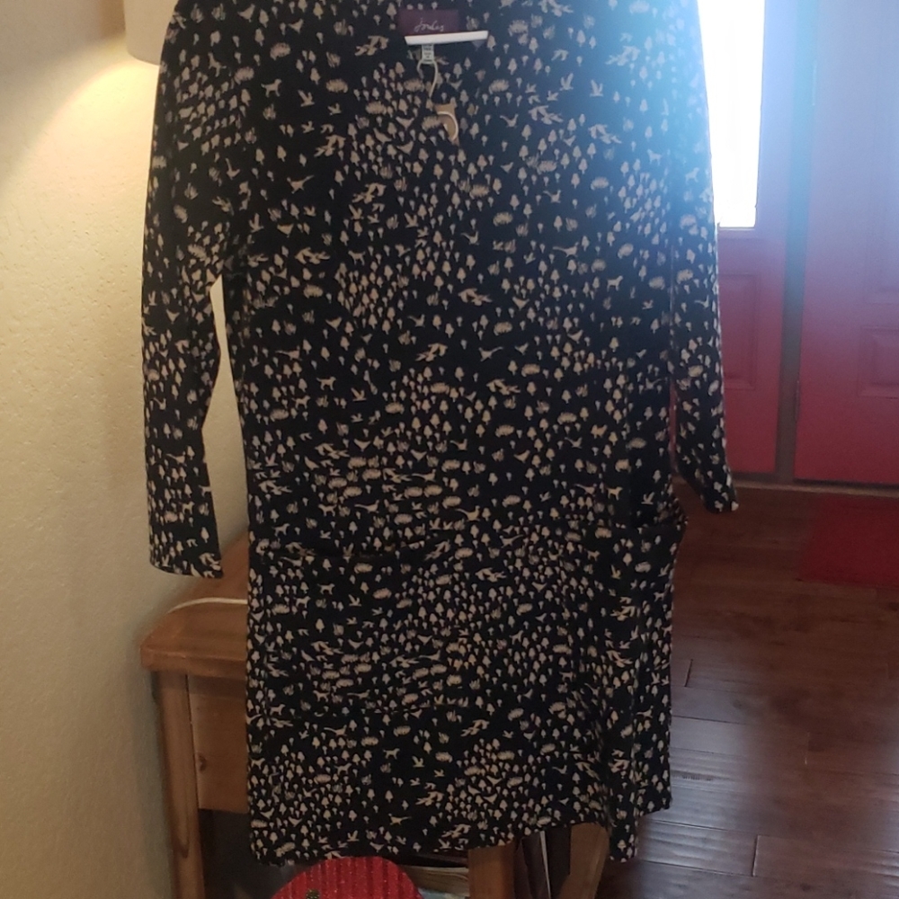 Joules dress with pockets on front. NWT